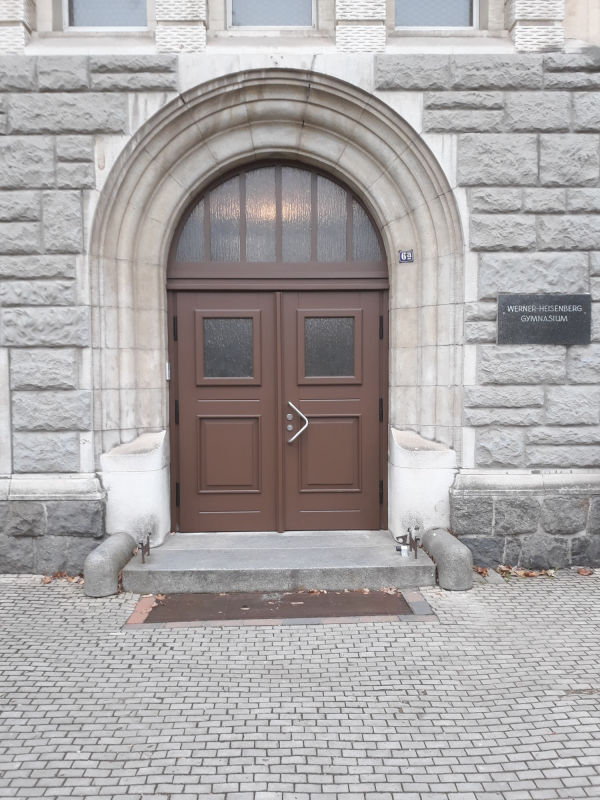 Komplettrestaurierung - Außentür mit Oberlicht - Holzarbeiten Blochwitz Neuseußlitz
